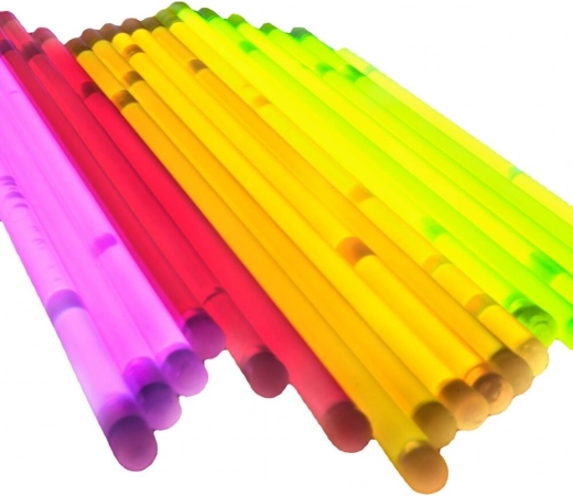 Fluorescenčné pásiky 100 kusov mnoho farieb svietiacich v tme