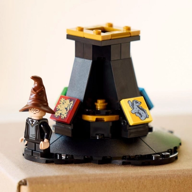 Mluvící moudrý klobouk LEGO Harry Potter