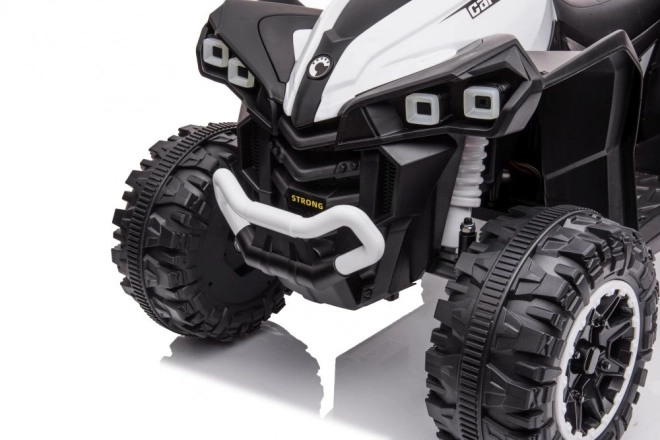 Biely akumulátorový quad