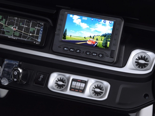 Autobatéria Mercedes triedy G 63 AMG 4x4 Panelové rádio 2 miestne PA0309
