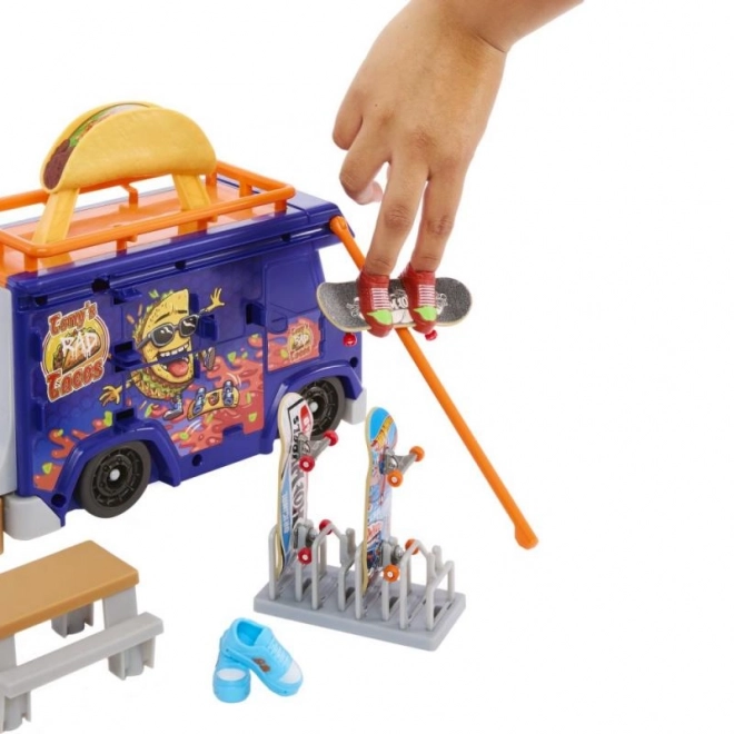 Hot Wheels Skateboard Taco Truck