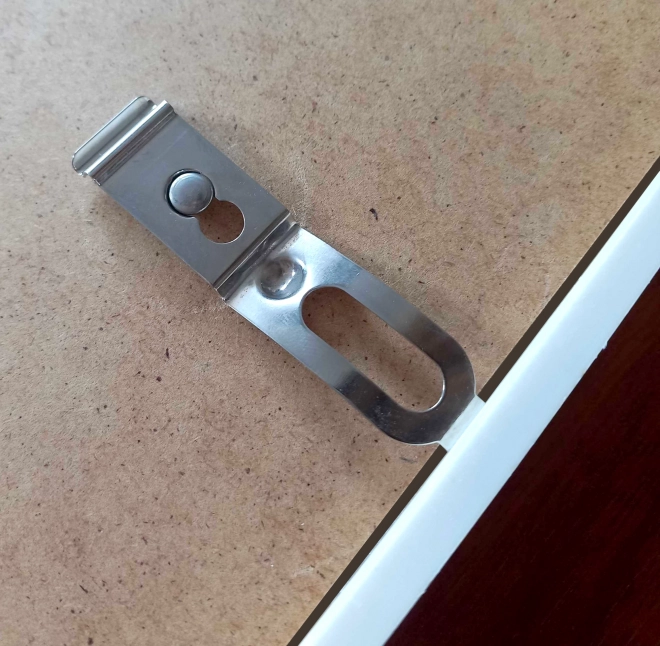 Strieborný plastový rám na puzzle A2