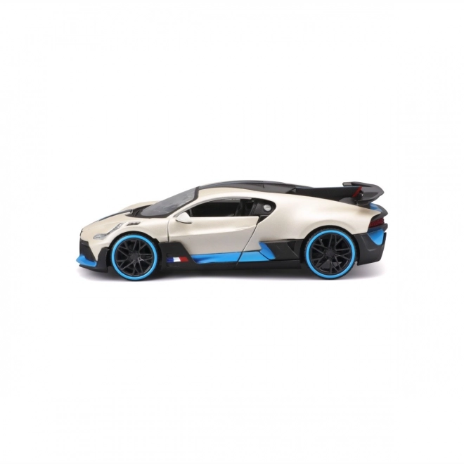 Model Bugatti Divo 1/24 biely