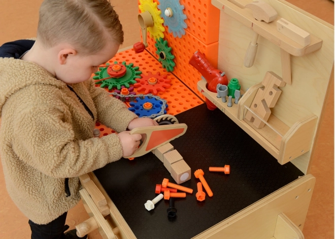 Drevený dielenský stôl XXL Montessori STEM s nástrojmi a príslušenstvom Masterkidz