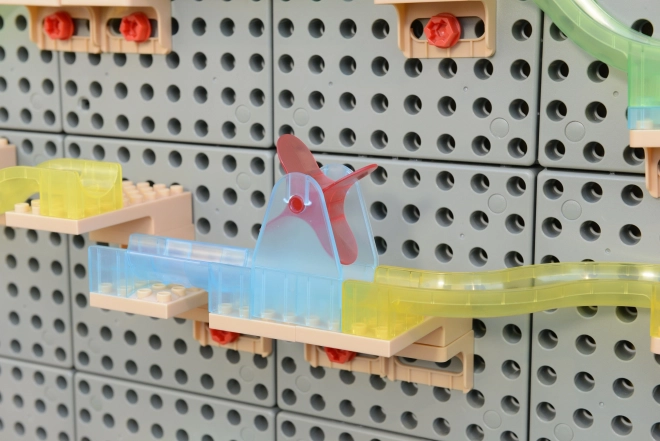 Masterkidz stavebnicová sada dráha pre loptičky Tabuľa STEM 440 kusov