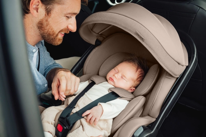 Autosedačka pre bábätká Baby-Safe Pro Vario Base, Teak