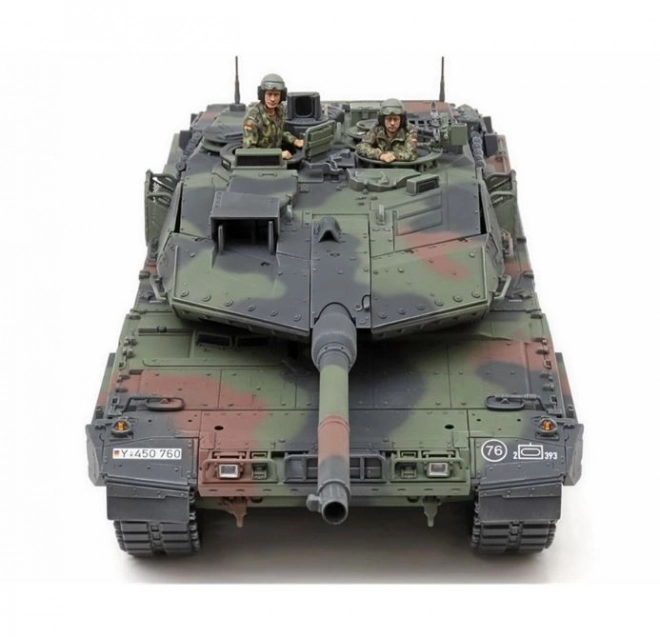 Plastikový model nemeckého hlavného bojového tanku Leopard 2 A7V