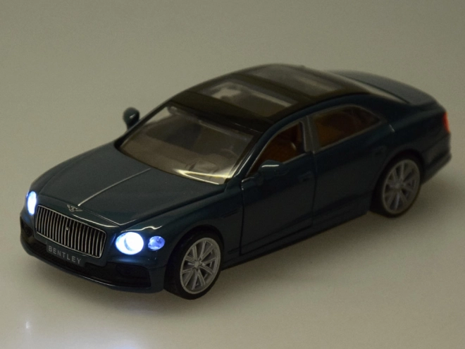 Interaktívny kovový model Bentley Flying Spur Hybrid v mierke 1:38