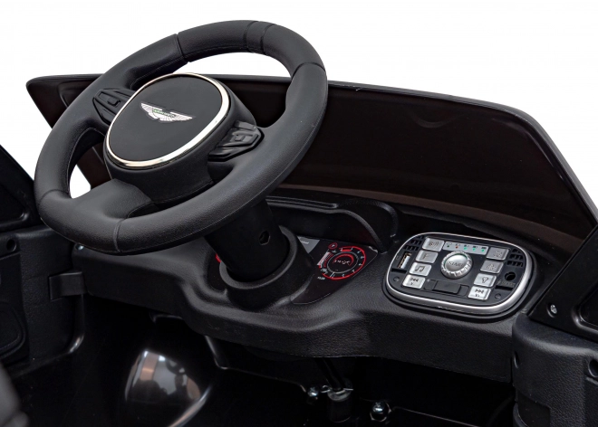 Pojazd Aston Martin DBX čierny