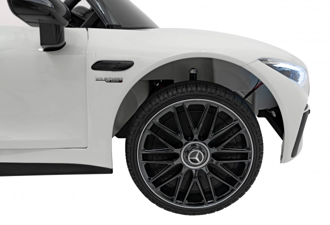 Vozidlo Mercedes Benz AMG SL63 – Biela