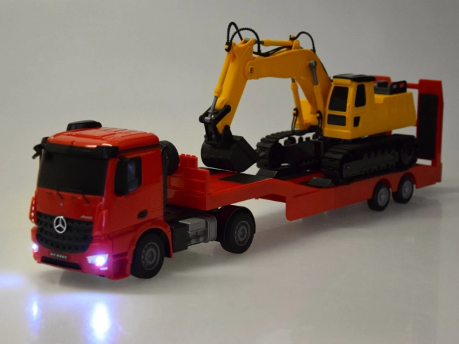 Detský nákladiak Mercedes s nácestou a bágrom 1:26
