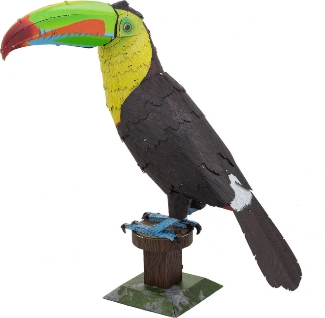 Kovový 3D model Tukan