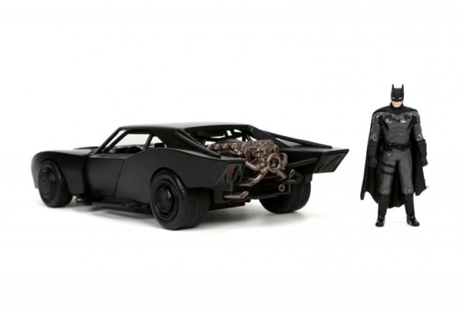 Batmobil 1:24 s Batmanom