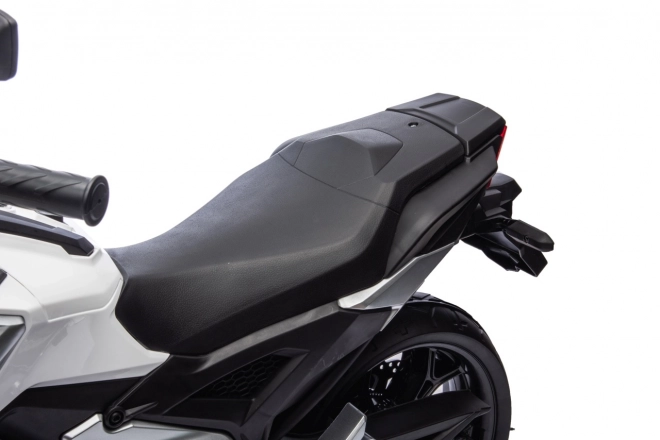 Motocykel Honda NC750X Biela
