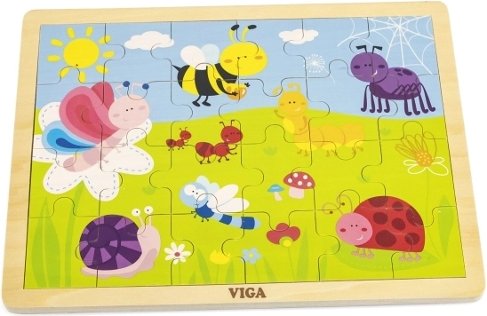 Farebné ilustrácie lúčnych zvieratiek