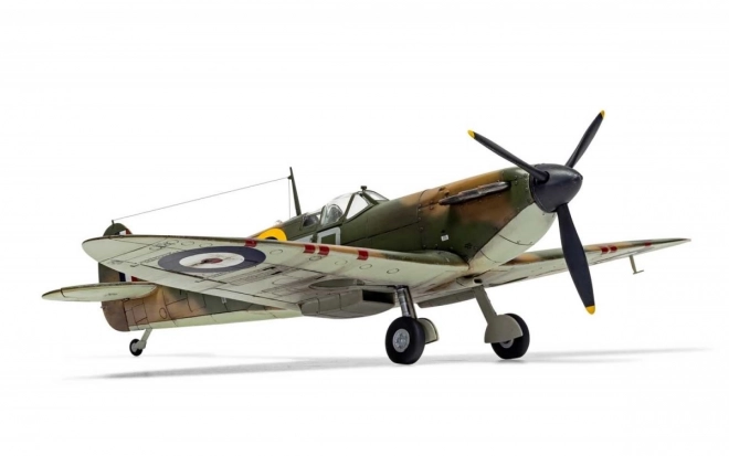 Model Supermarine Spitfire Mk.1a 1:48