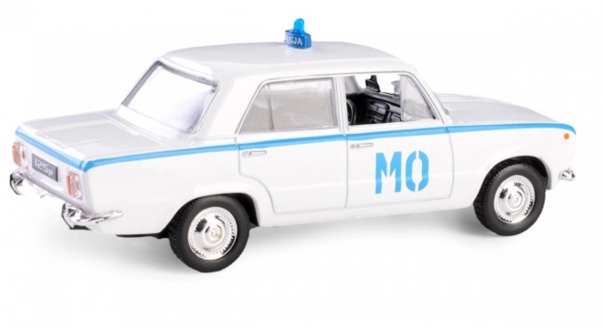 Historický model auta Fiat 125P MO