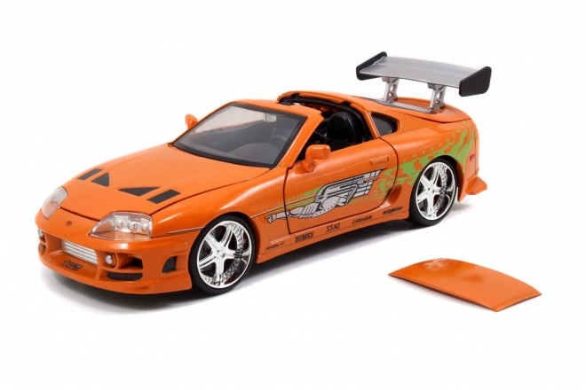 Rýchlo a zbesilo Auto 1995 Toyota Supra s Figúrkou Brian O’Conner