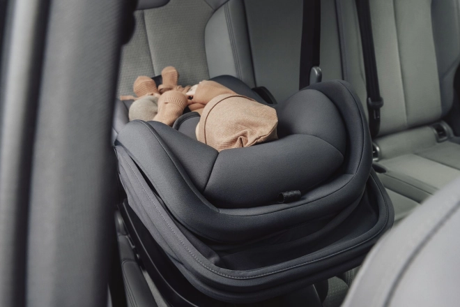 Autosedačka pre bábätká Britax Römer Baby-Safe Core v mrazivo sivej