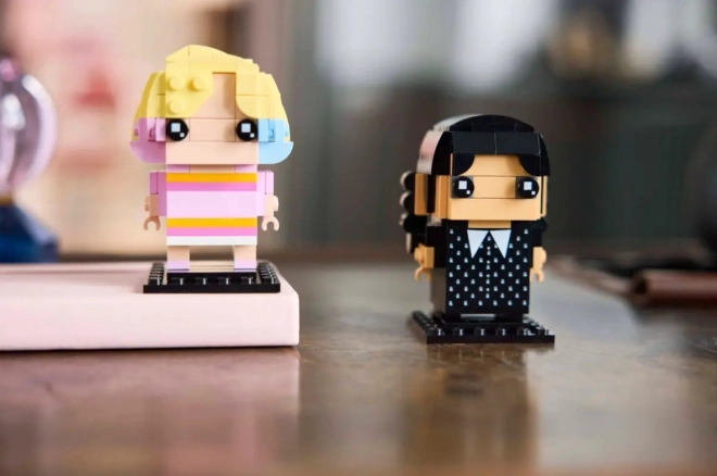 Stavebnica BrickHeadz Wednesday a Enid