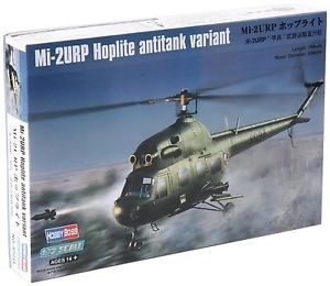 Plastikový model helikoptéry MI-2URP proti tankom