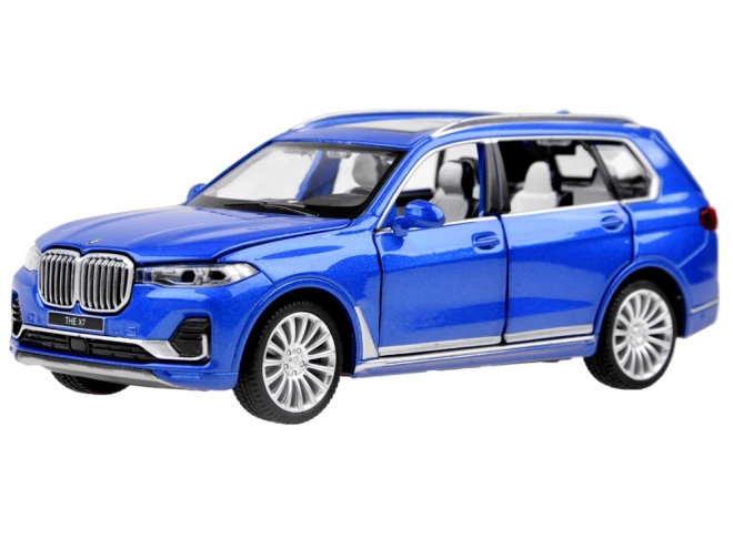 Kovové autíčko SUV BMW X7 1:32