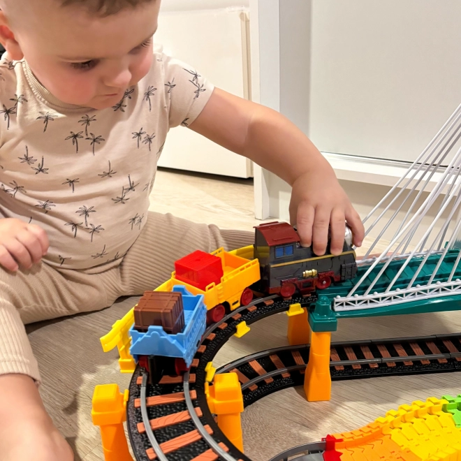 Woopie Elektrická pretekárska dráha a vlak 2v1