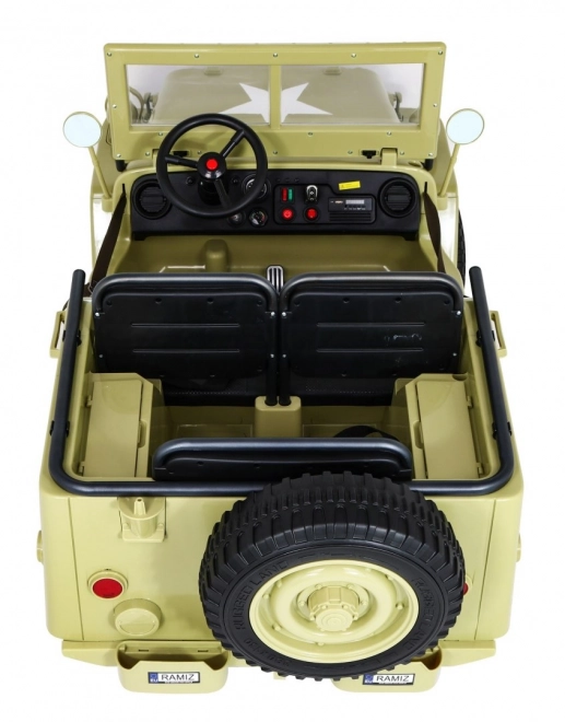 Retro vojenské auto pre deti so 4x4 pohonom, miestom pre 3 a EVA kolesá