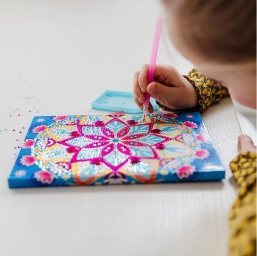 Jednoduché diamantové zdobenie