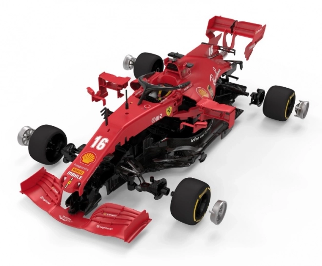 Závodný model Ferrari SF1000 červený