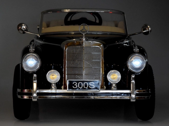 Štýlové licencované auto s diaľkovým ovládaním od MERCEDES S300 – Čierna