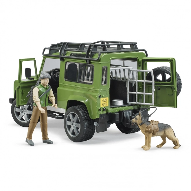 Lesníctvo - Land Rover Defender s myslivcom a psom