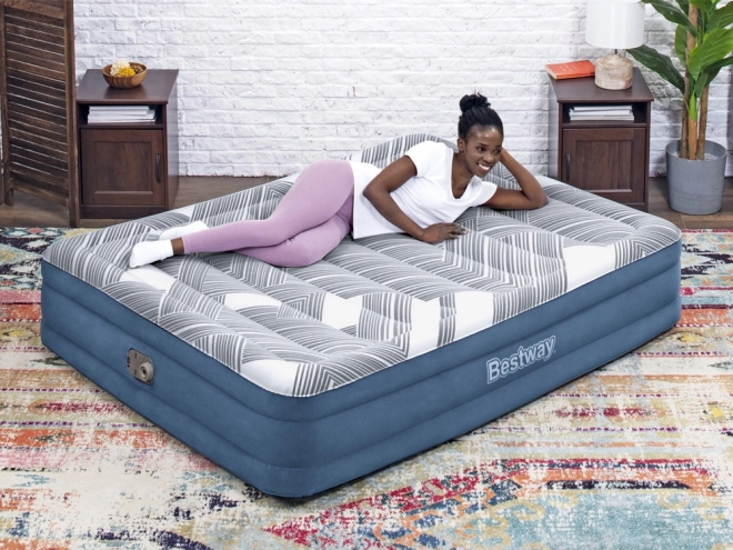 Bestway dvojitý pohodlný matrac Queen s pumpou