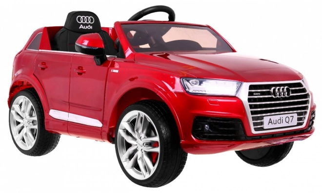 Audi Q7 S-Line na akumulator červený