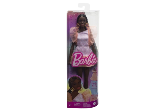 Barbie modelka s nadýchanými šatami