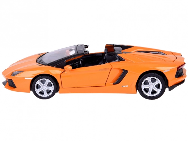 Kovový model Lamborghini Aventador Roadster 1:32