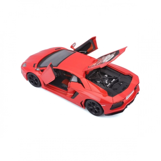 Kovový model Lamborghini Aventador Coupé 1:24