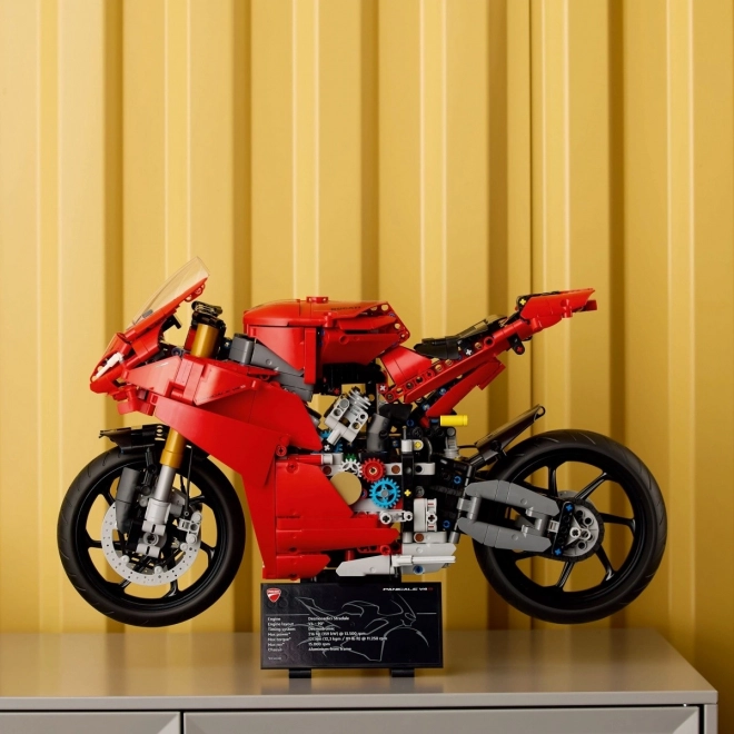 Kocky LEGO Technic Motocykel Ducati Panigale V4 S