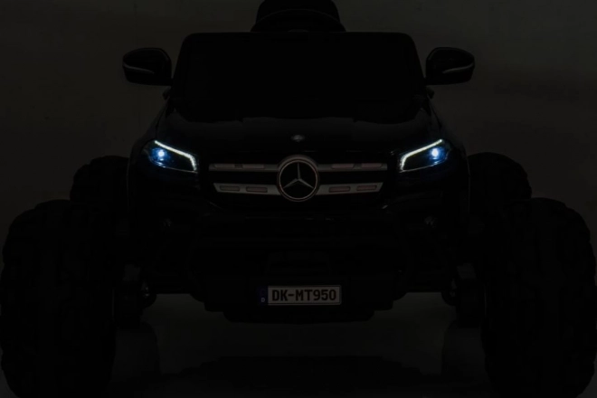 Auto na akumulátor Mercedes 4x4 čierny lakovaný