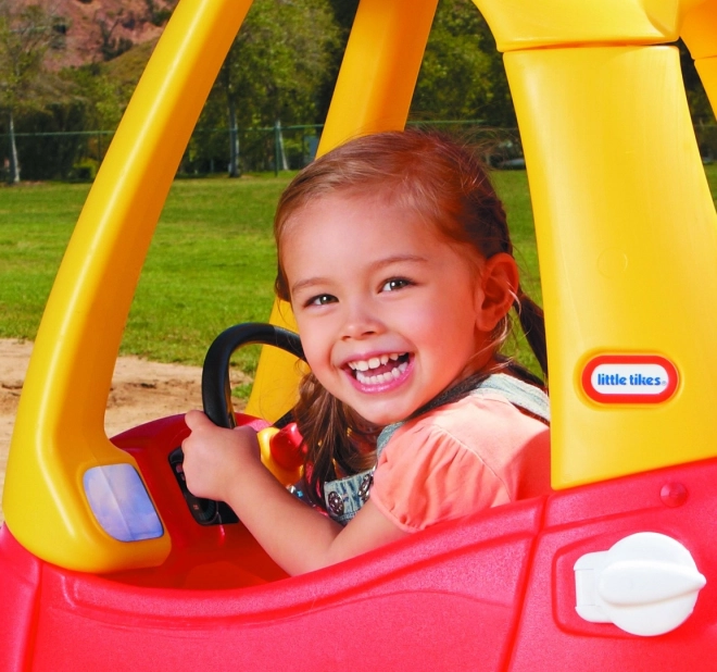 Jeździk Cozy Coupe s novými očami