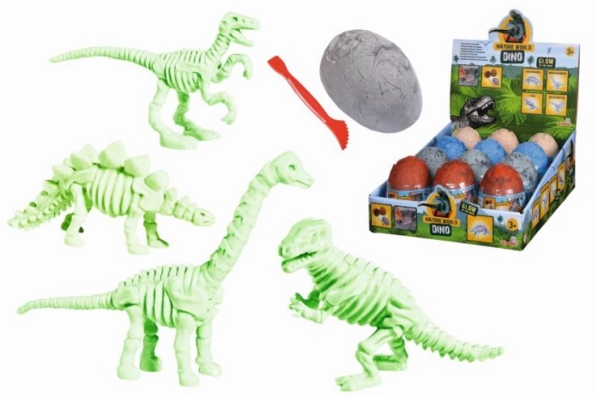 Vajíčko s kostrou dinosaura na vykopanie