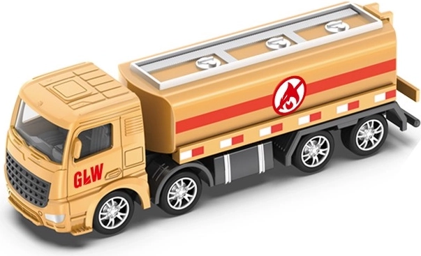 Cisternové vozidlo s realistickými detailmi