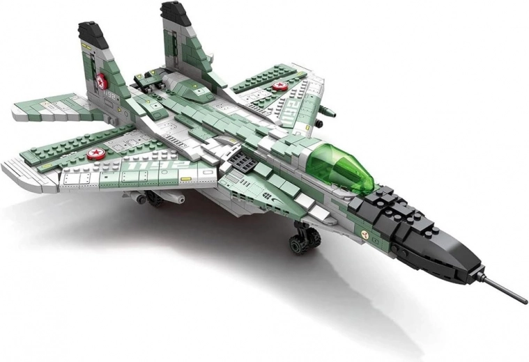 Realistický dvojmotorový dizajn