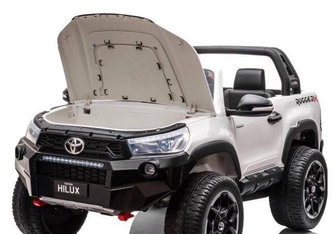 Auto na akumulátor Toyota Hilux biele