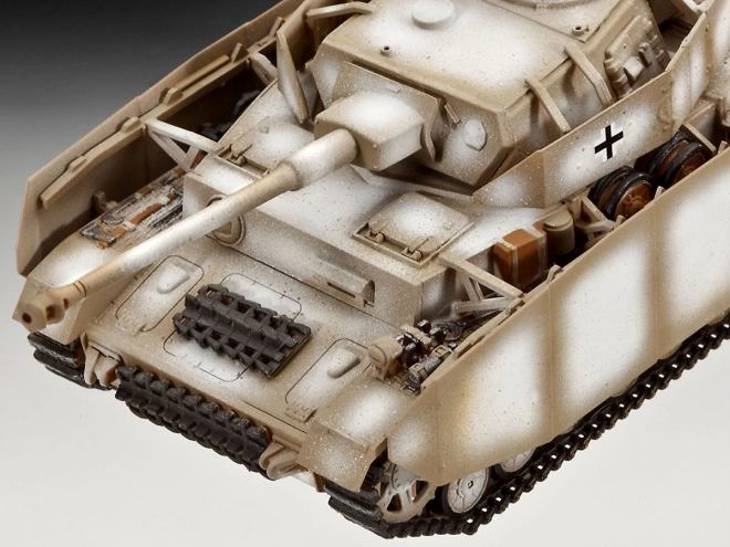 Model tanku PzKpfw IV Ausf. H na zostavenie