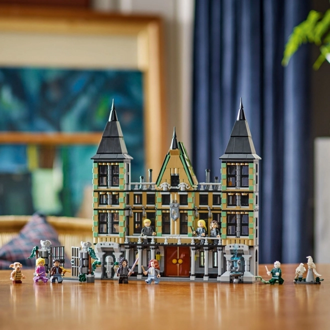 Stavebnica LEGO Harry Potter Malfoyov Dvor