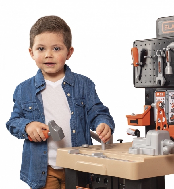 Smoby Black & Decker mega dielňa pre malých kutilov