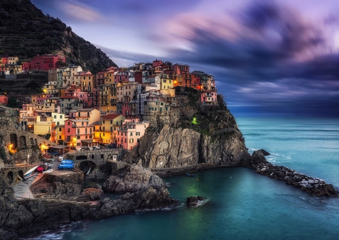 Puzzle ENJOY Manarola za súmraku, Cinque Terre, Taliansko – 1000 dielikov