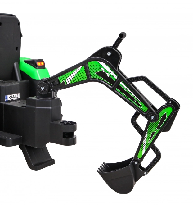 Traktor 720-T zelený