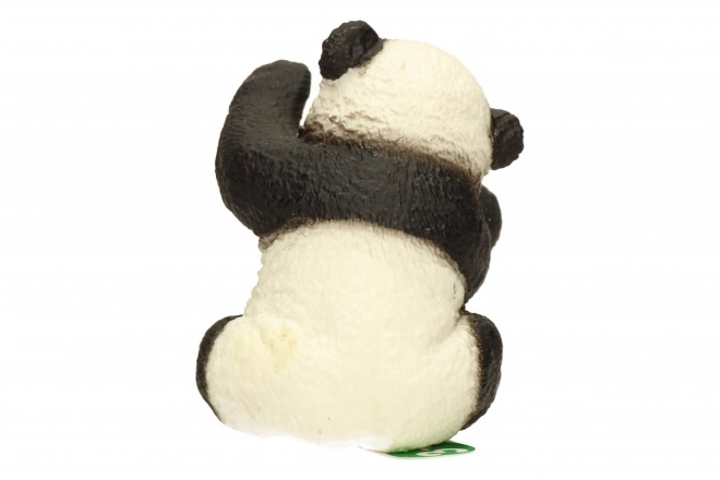 Malá panda hrajúca sa Schleich